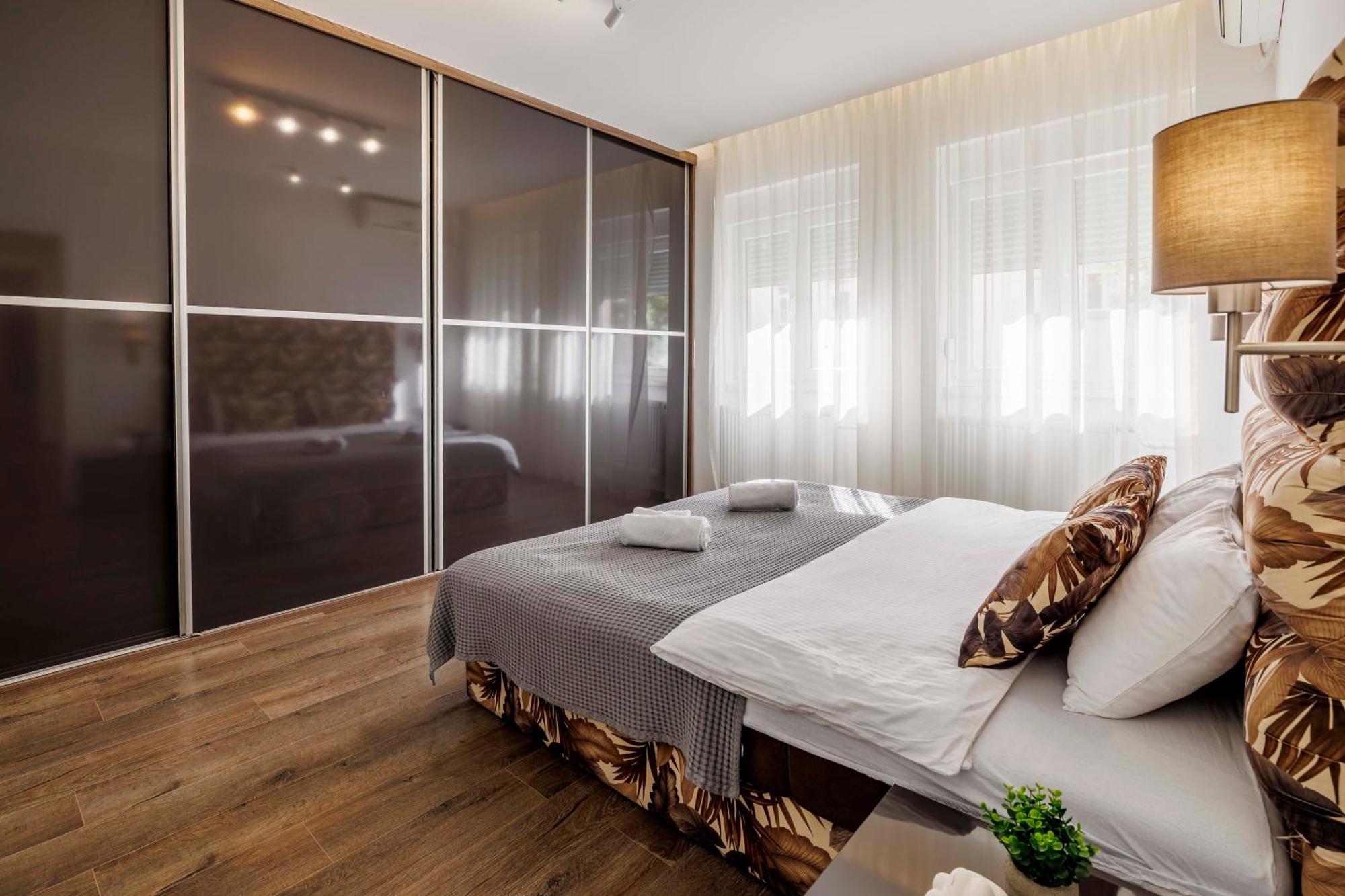 Silver Apartment Новий Сад Екстер'єр фото